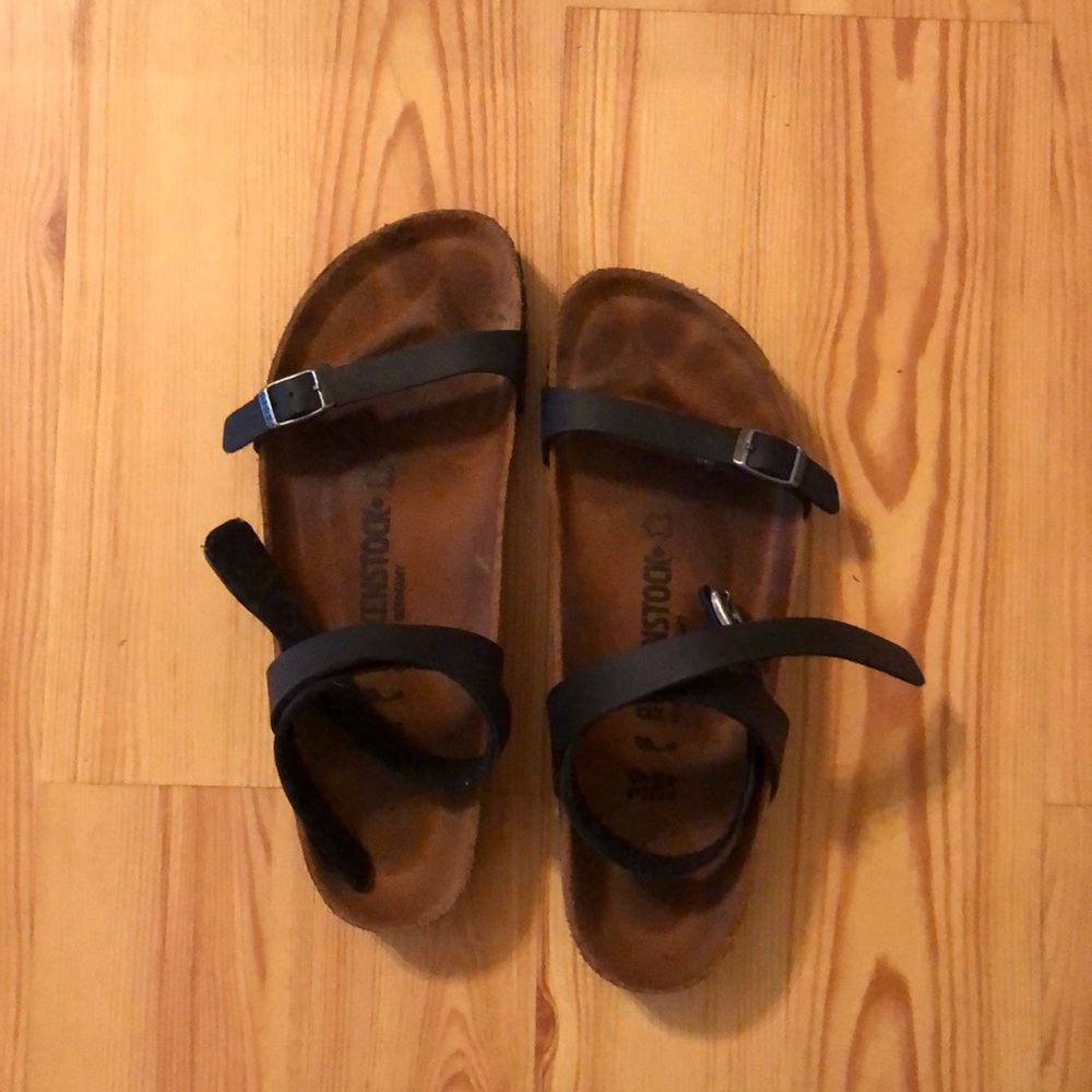 Birkenstock’s Daloa Sandals